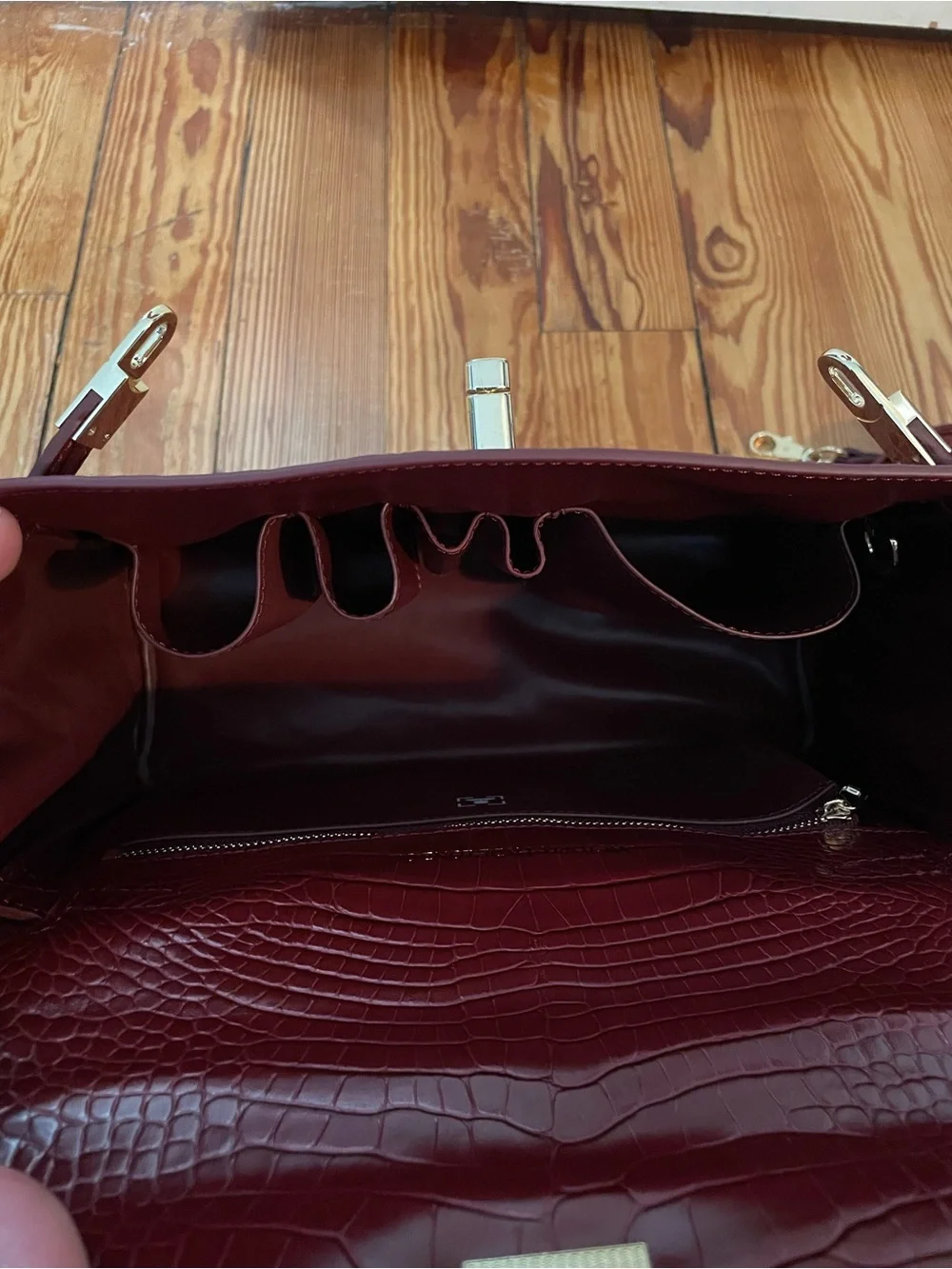 Victoria Hyde London Women's Burgundy Croc-Embossed Top-Handle Bag